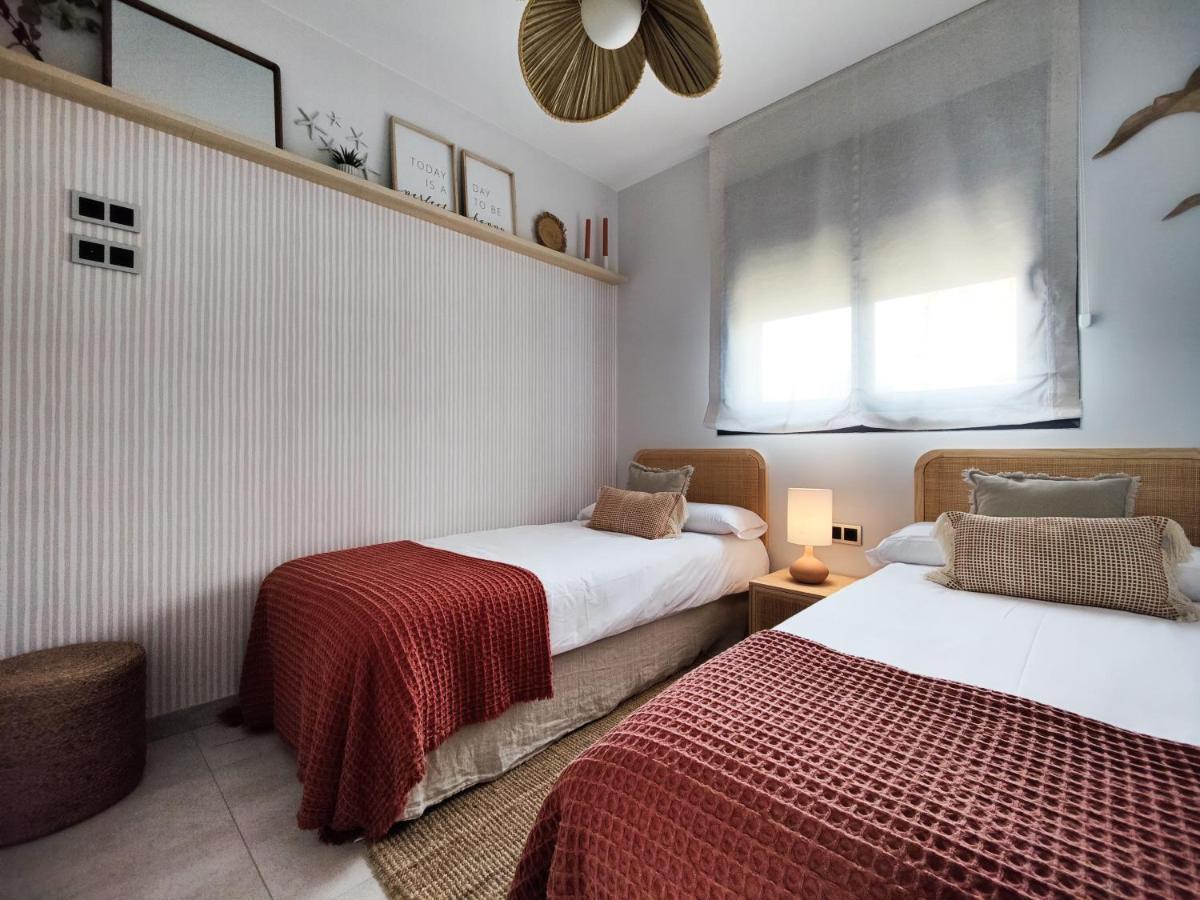 Sunset Waves Fresh Apartments เบนิดอร์ม ภายนอก รูปภาพ